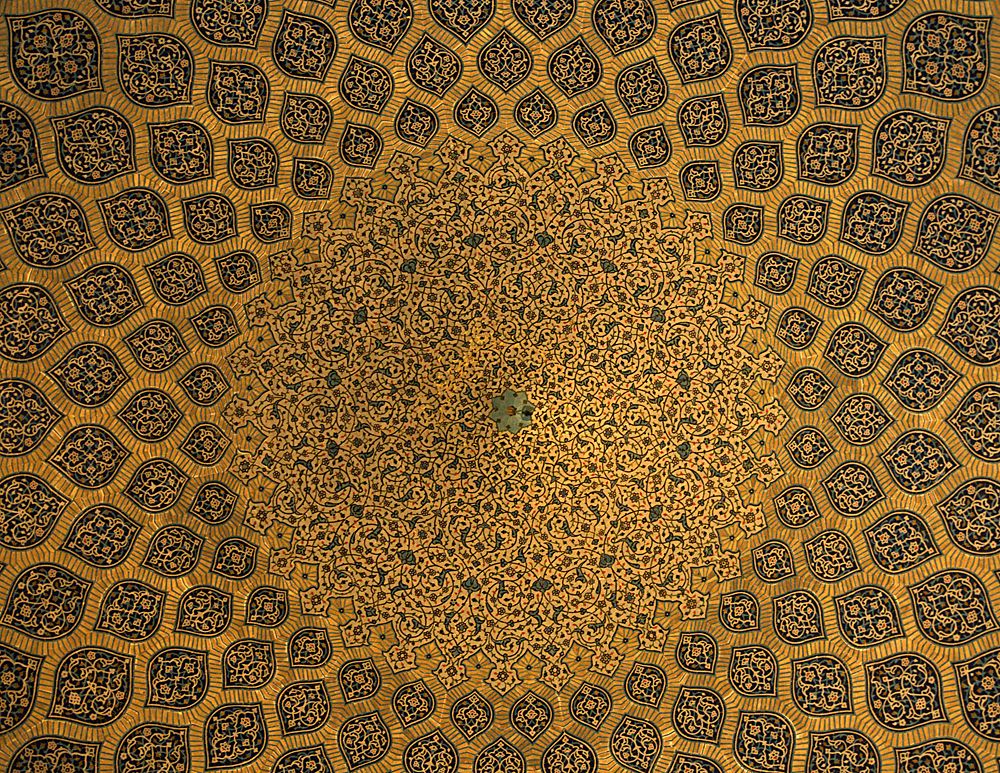 Iran: Kuppelansicht der Lotfollah-Moschee in Isfahan