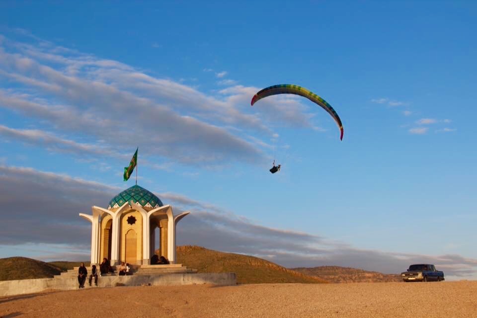 Iran - Nurabad paragliding