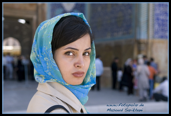 iranische Frau, sehnsucht nach Entverschleierung Foto ...