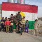 Iraq kind und USA Soldat im Kurdistan