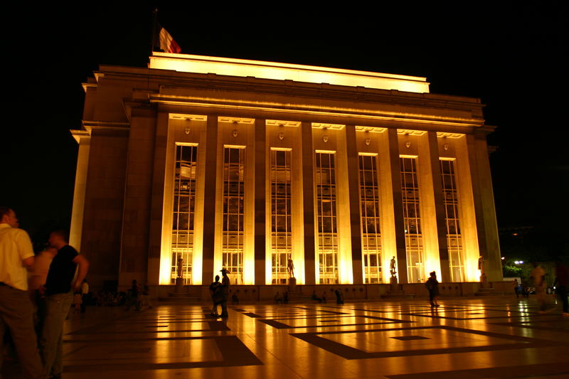 Irgendwo in Paris bei Nacht