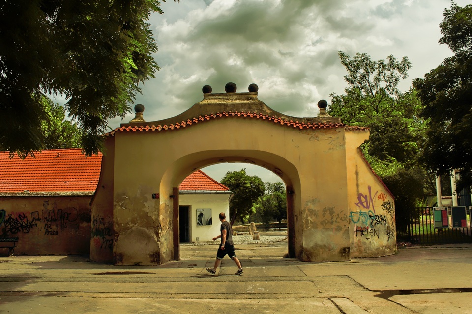 ...irgendwo in Prag in der Nähe der Moldau