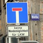 Irgendwo in Quedlinburg muss sich jeder Brummi-Fahrer entscheiden...