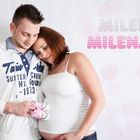 Irina+Viktor mit Babyschuhe