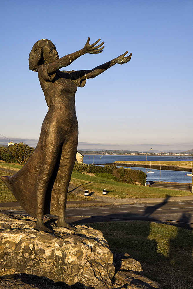 Irland - County Sligo - Waiting on Shore