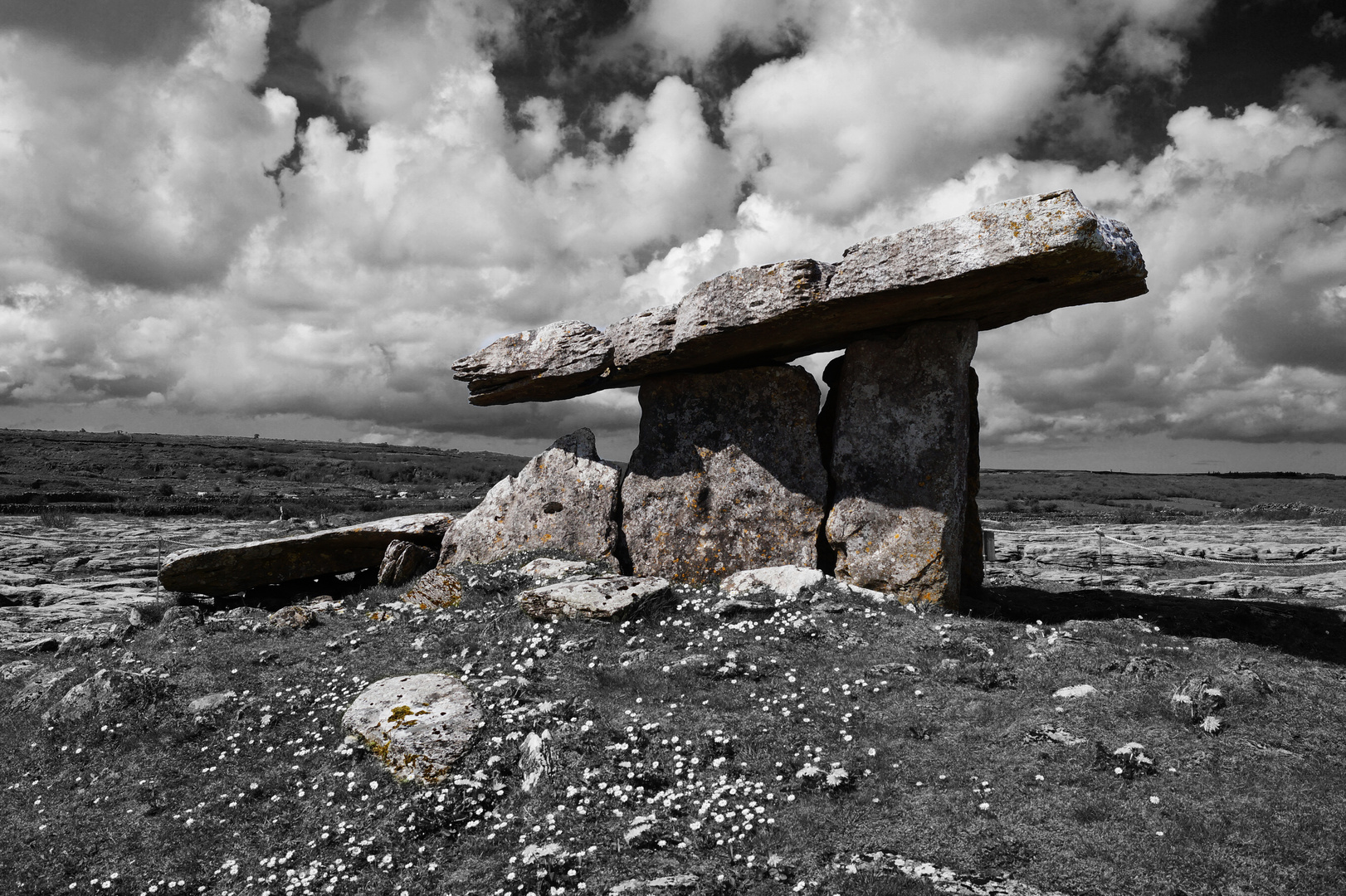 Irland - Poulnabrone Dolmen