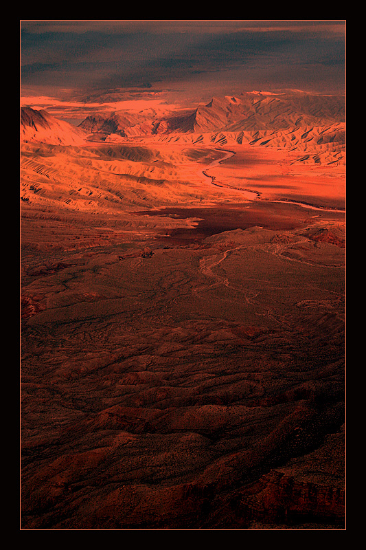 (ir)reale Lichtmagie am Canyon von Wolf I