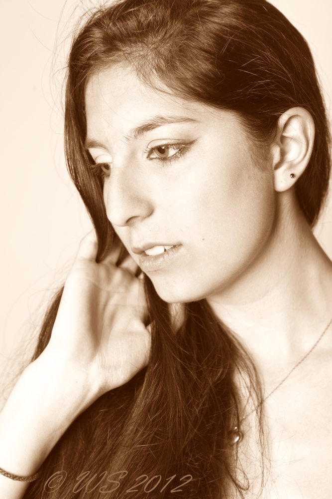 Isa Sepia