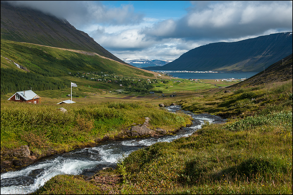 [ Isafjörður ]