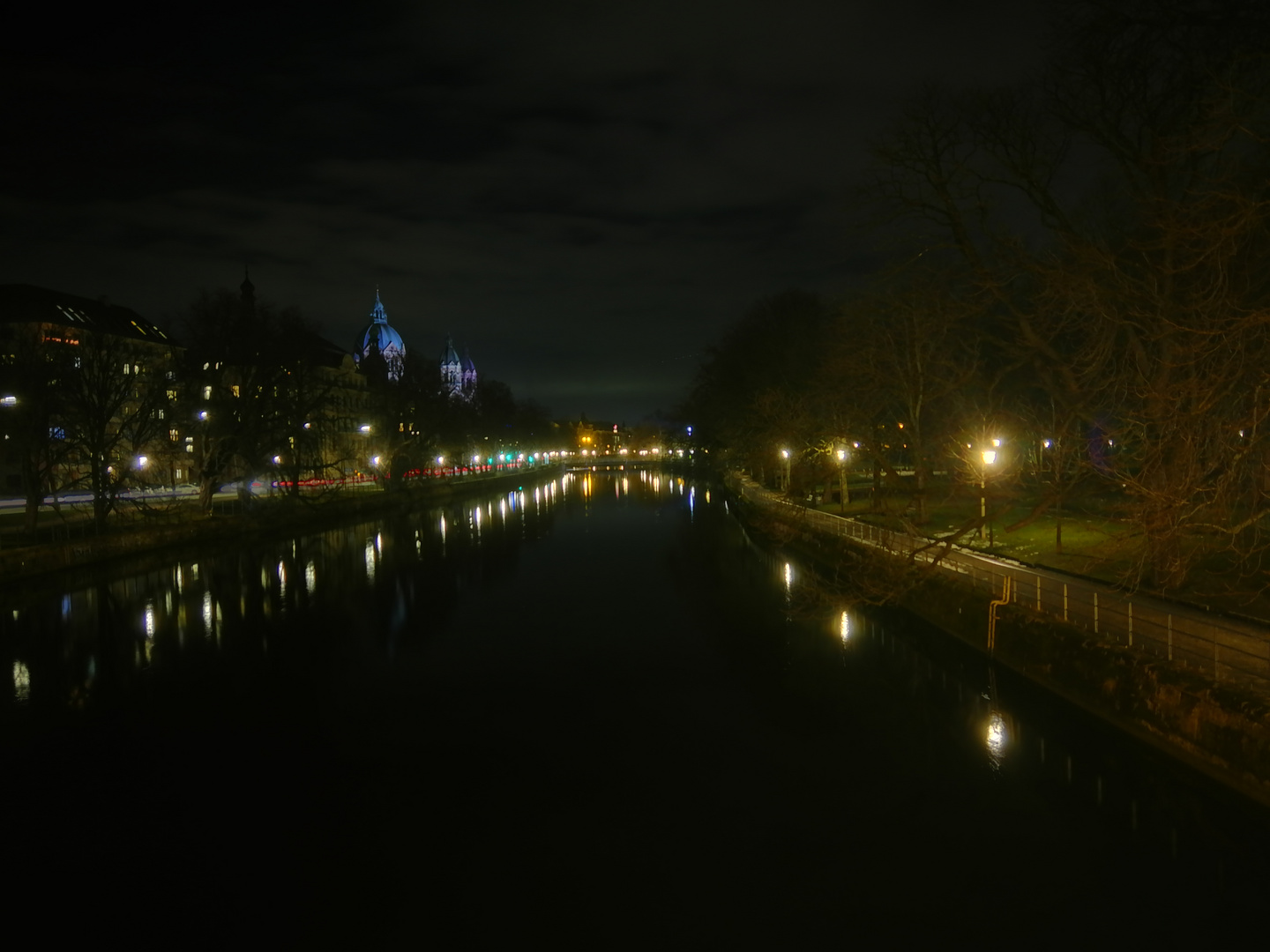 Isar bei Nacht 