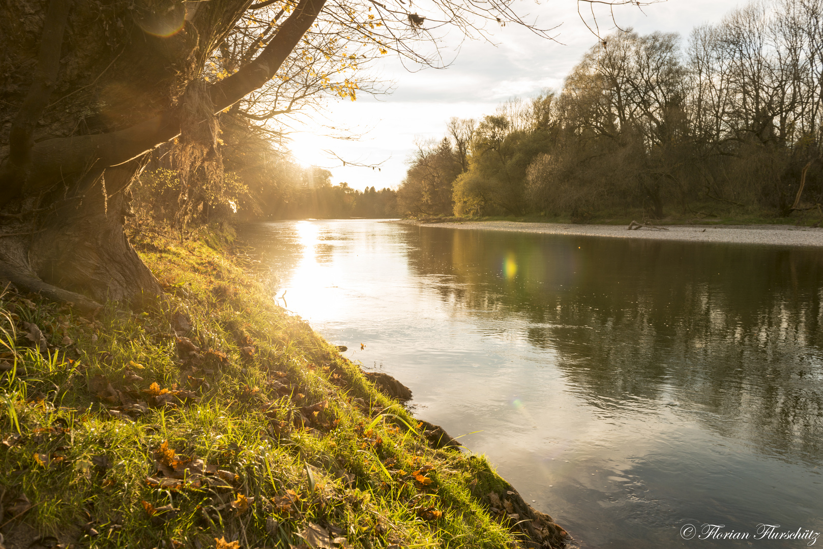 Isar im Herbst