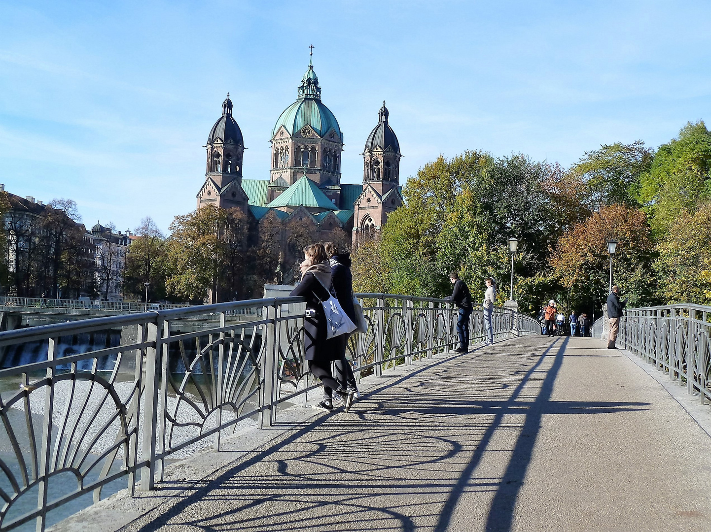 Isarbrücke...