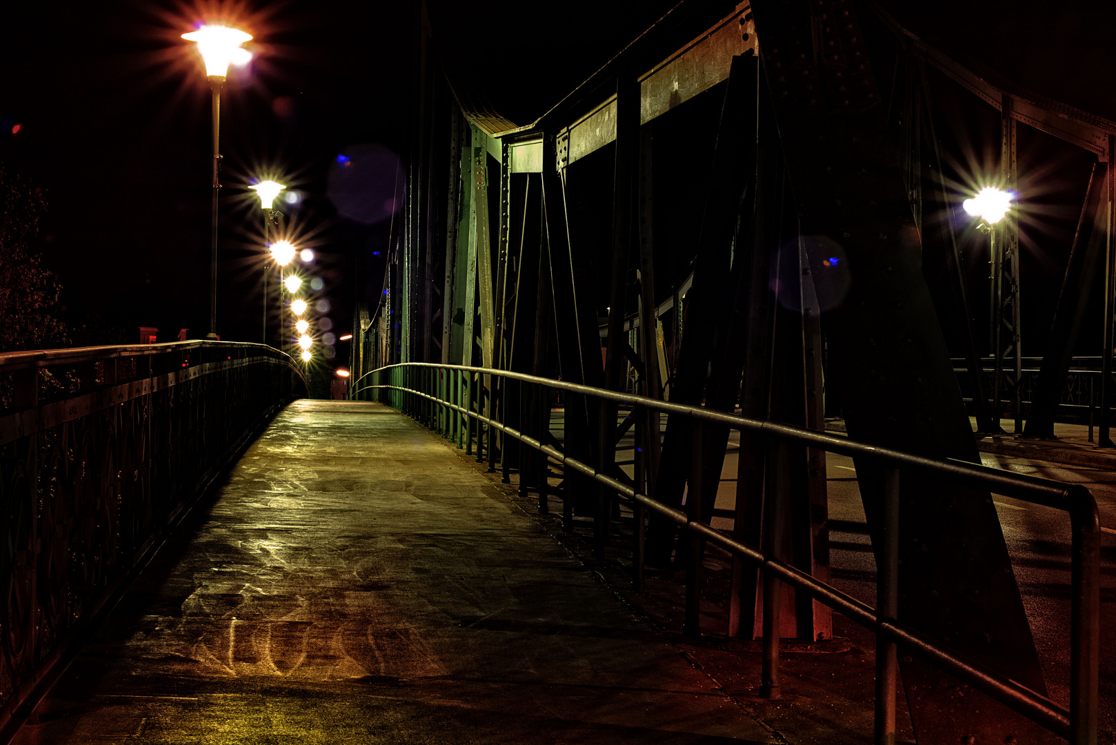 Isarbrücke bei Nacht