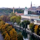 Isarkanal am Deutschen Museum mit Kirchturmspitze :-)