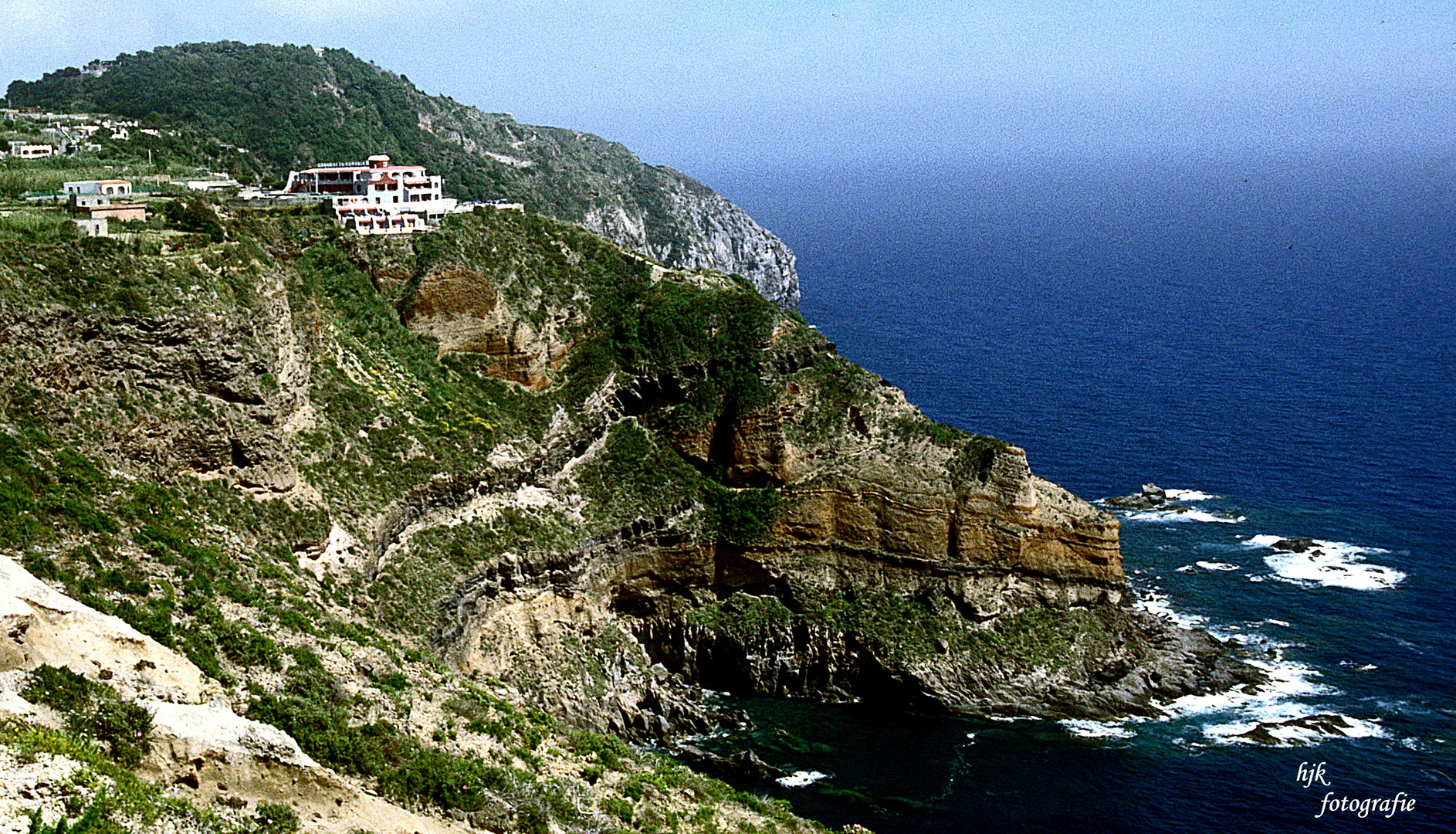 Ischia - Steilküste im Südwesten