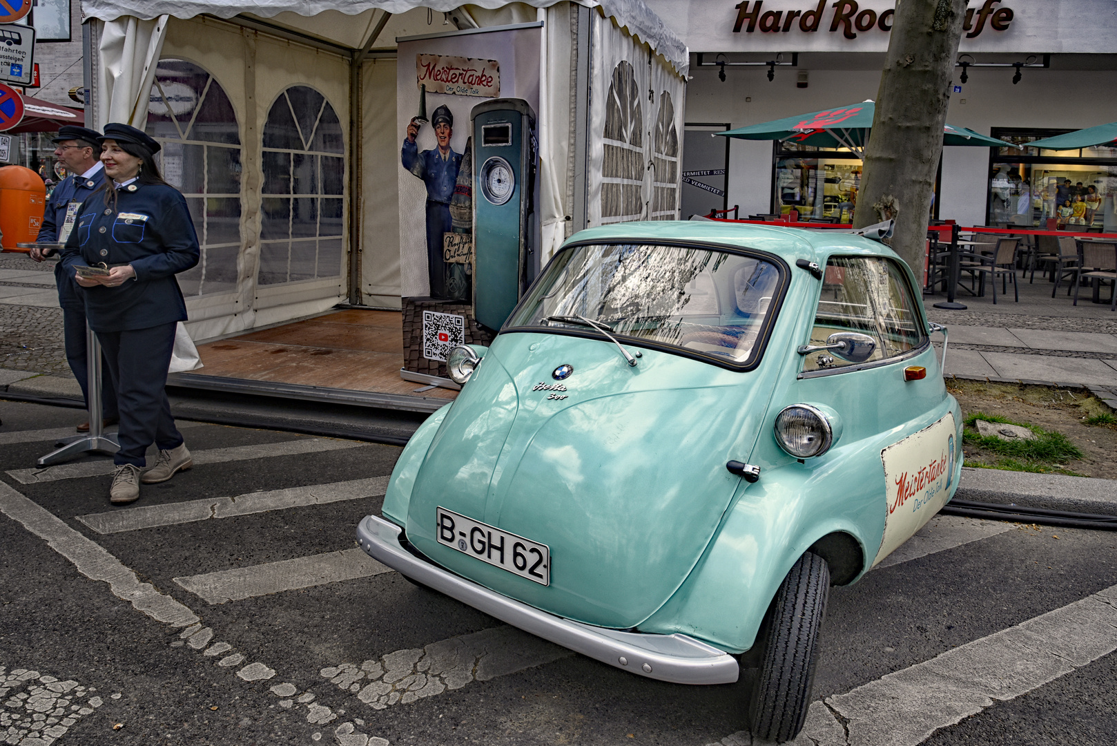 Isetta 300  damals der Hit  - BMW -