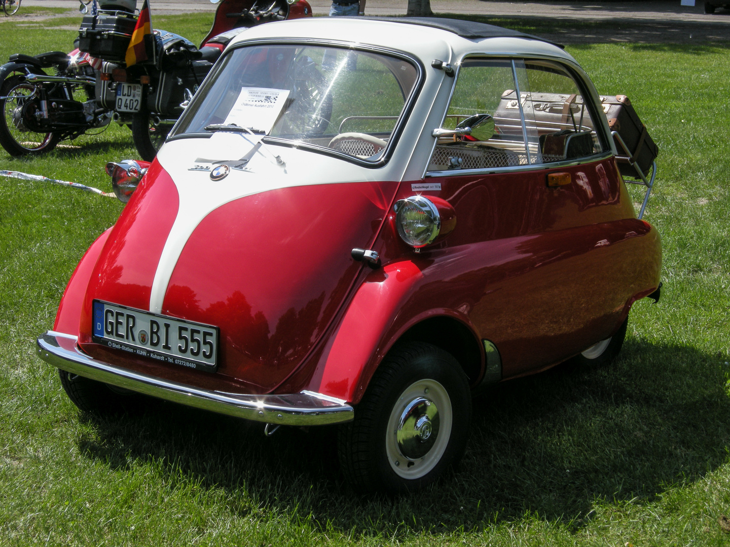 "Isetta"