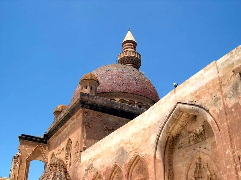 ishakpasha palace