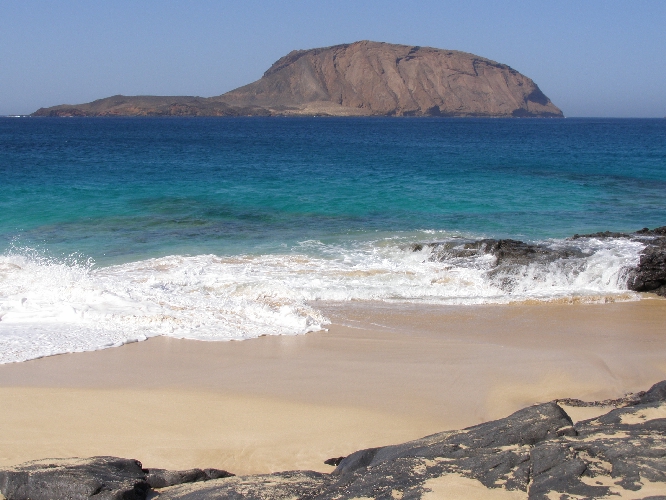 Isla de Montana Clara von La Craciosa aus gesehen, Okt. 07 Foto & Bild