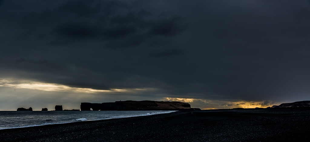 Island - Abendstimmung am Strand von Vik