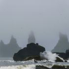 Island , an der Küste bei Sturm
