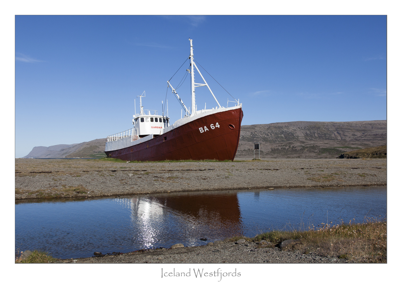 Island - BA64 das älteste Stahlschiff in Island