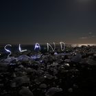 Island bei Nacht