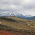 Island: Blick vom Lúdentskál-Krater zum Búrfell