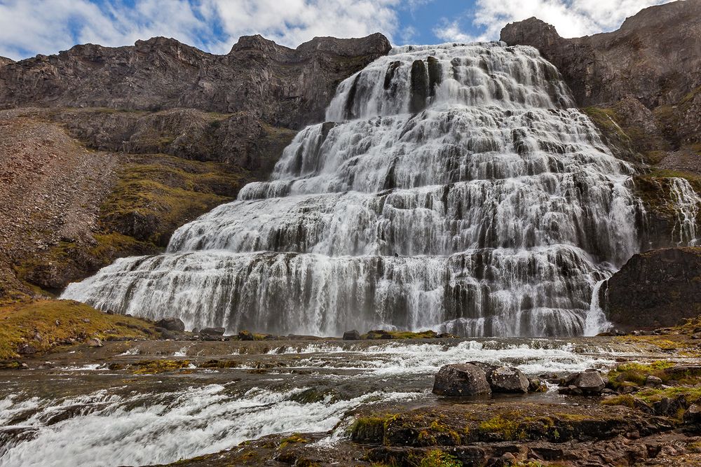 ISLAND - DYNJANDI-WASSERFALL