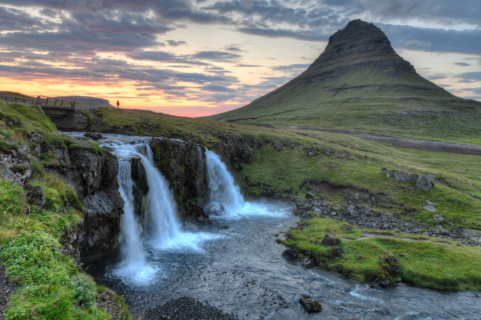 Island Fototapete "Kirkjufellsfoss"