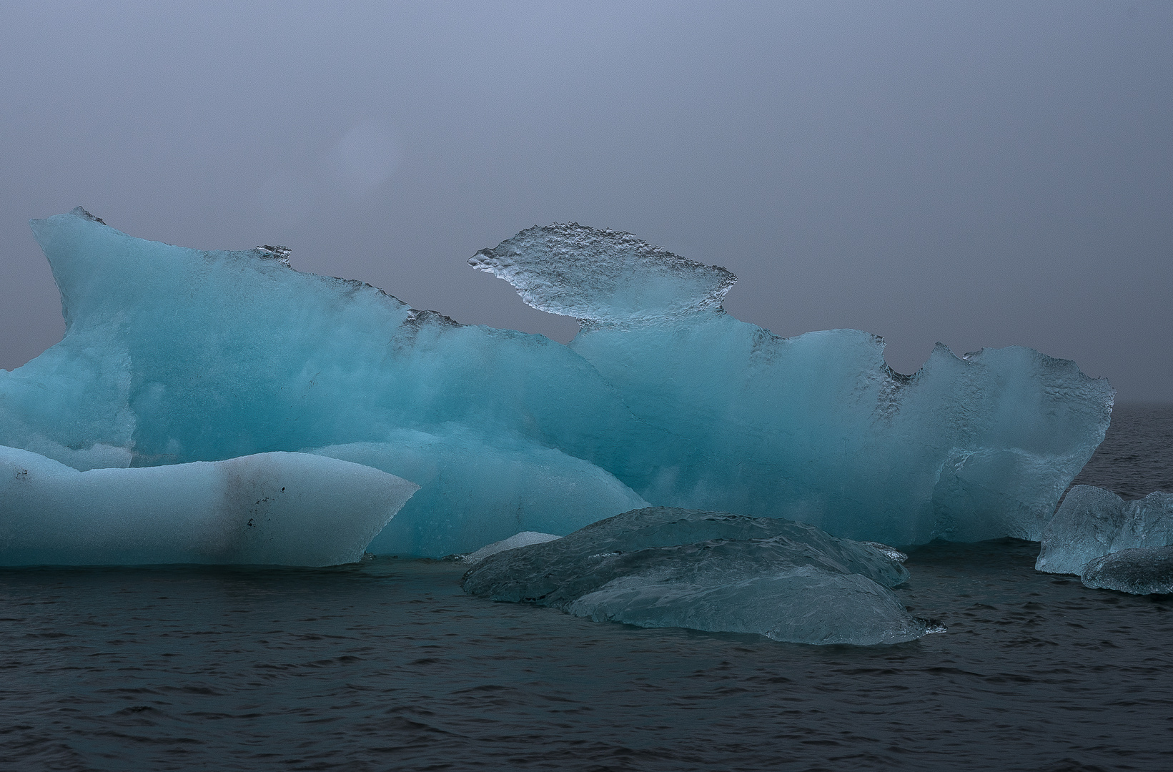 Island Gletscherlagune Jökulsarlon - Eisskulpturen