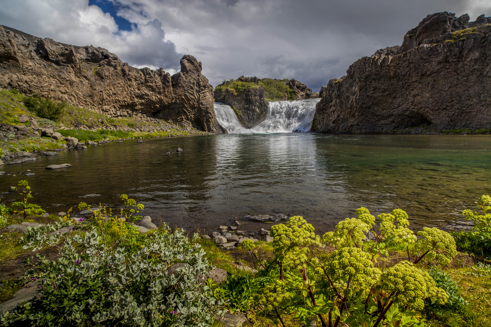 Island Hjalparfoss