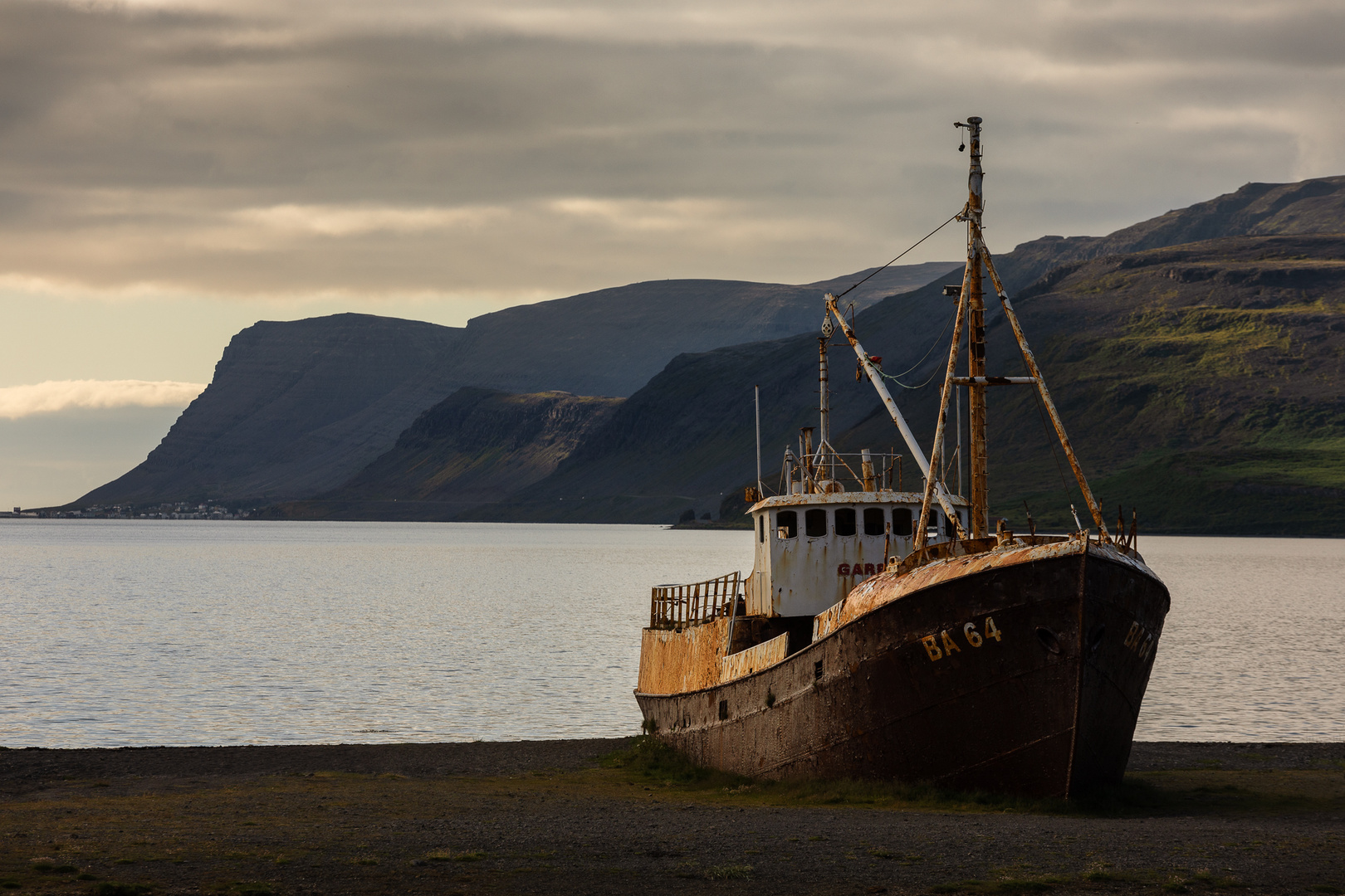 Island II #38 Westfjorde