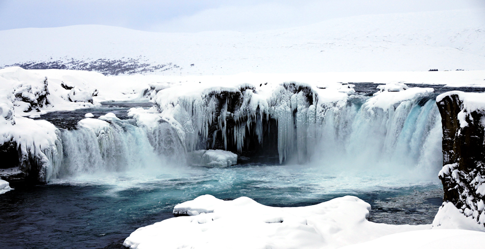 Island im Winter – Der Goðafoss, und wir waren die einzigen Gäste ….