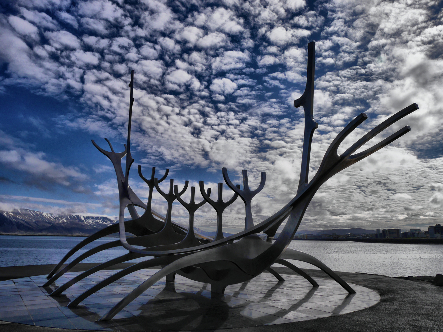 Island Sun Voyager