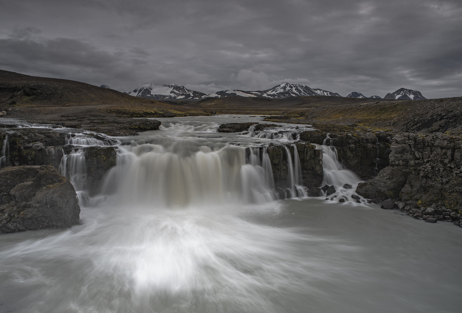 Island - Wasserfall im Kerlingarfjöll