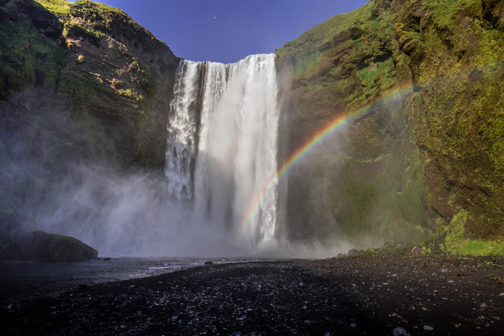 Island- Wasserfall Skogafoss