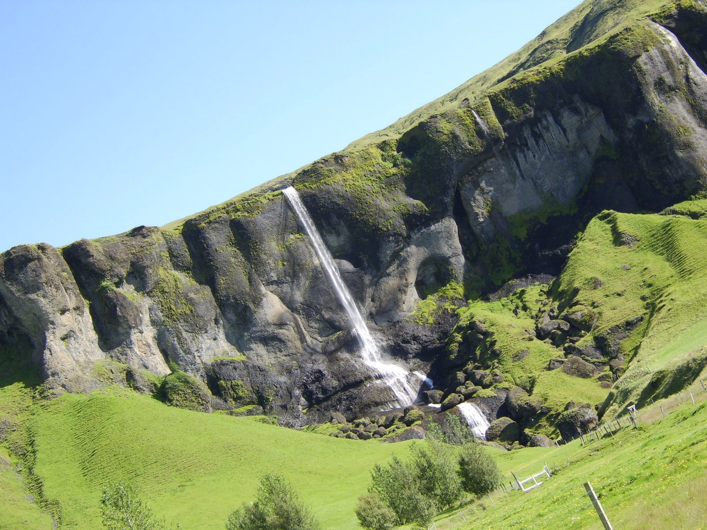 Island - Waterfall