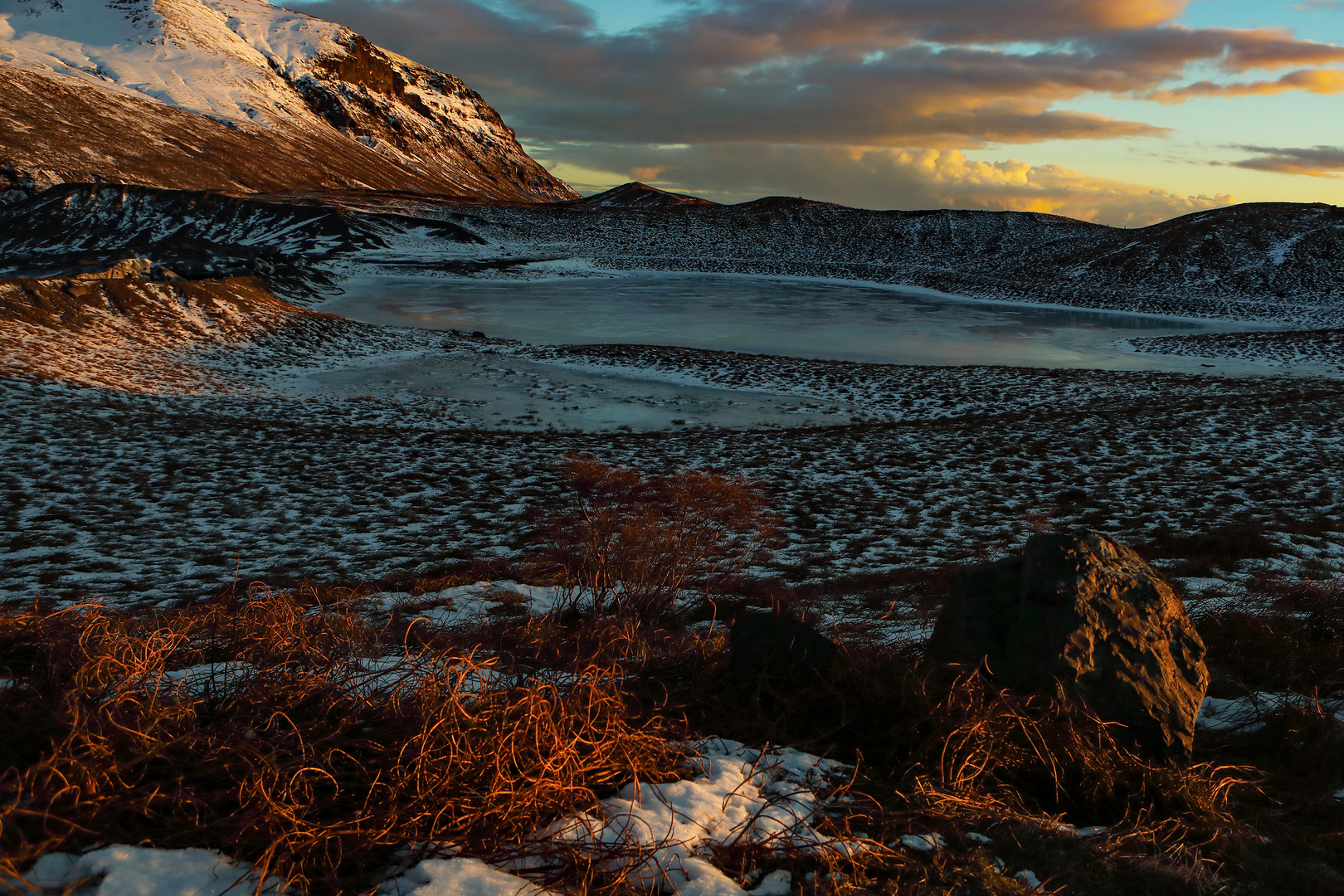 Islanda 2024 - Svinafelljokull - ultime luci