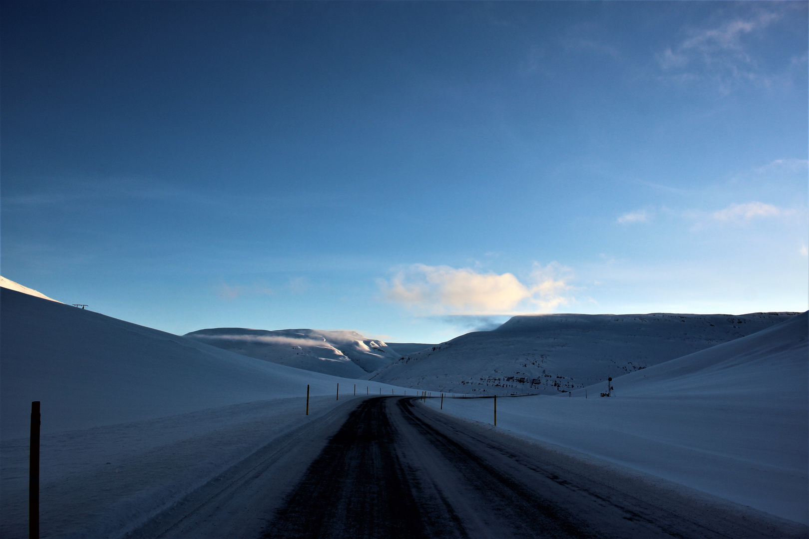 Islandig road 