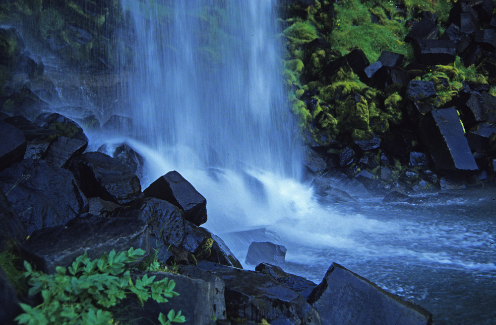 island_svartifoss