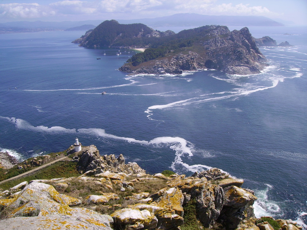 Islas Cies desde el faro de una de ellas