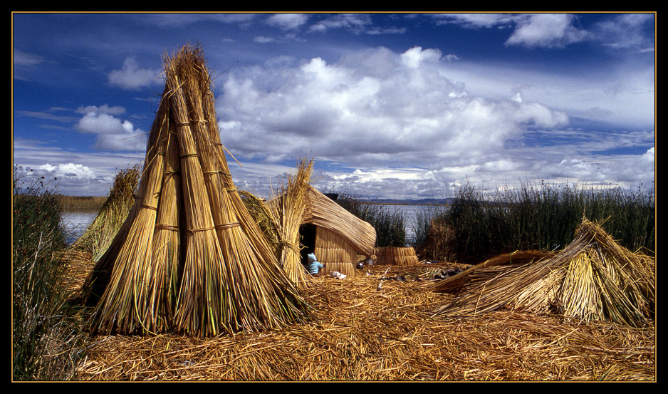 Islas flotantes de los Uros, Lago Titicaca