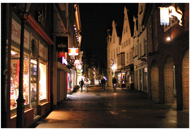 ISO 3200 Lüneburg bei Nacht.....2