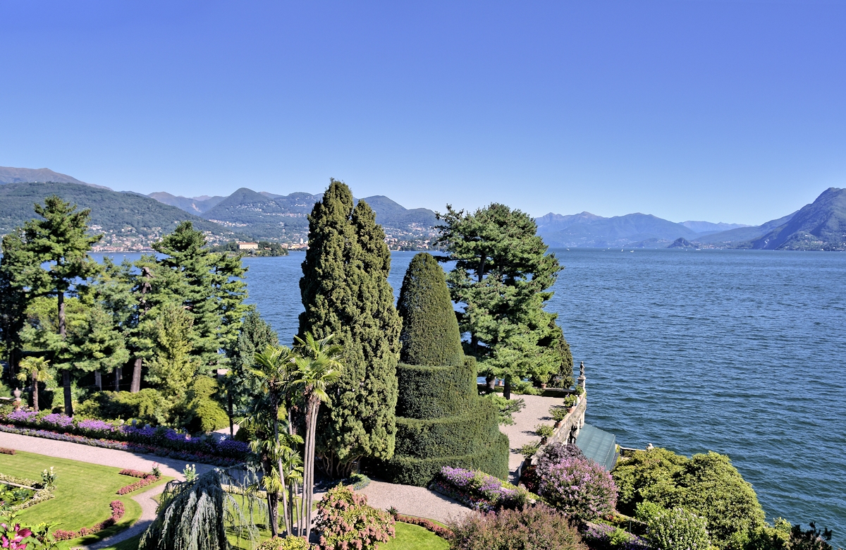 Isola Bella 01