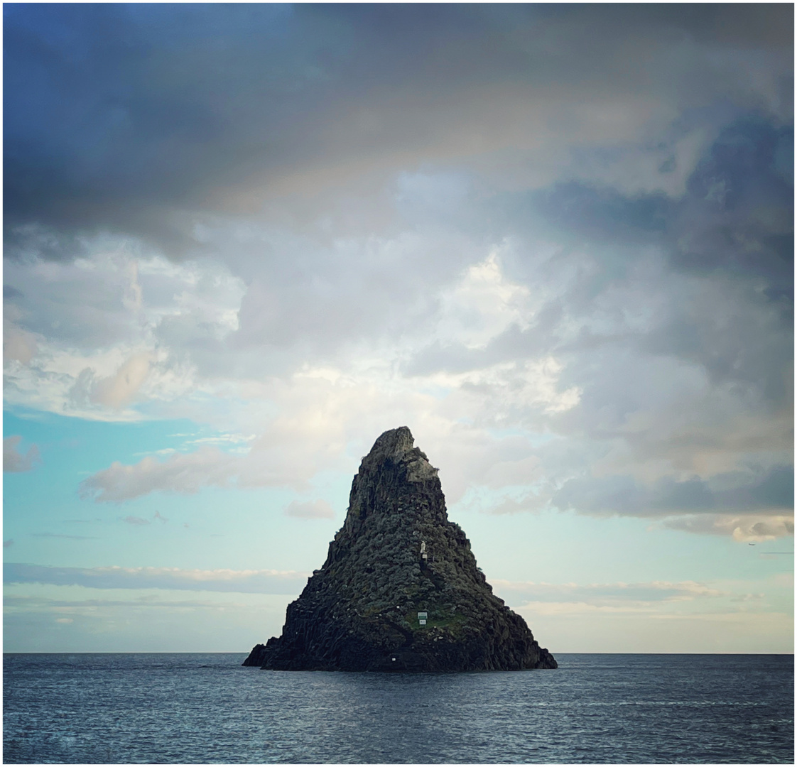 Isola dei Ciclopi Foto & Bild fotos, italy, photography Bilder auf