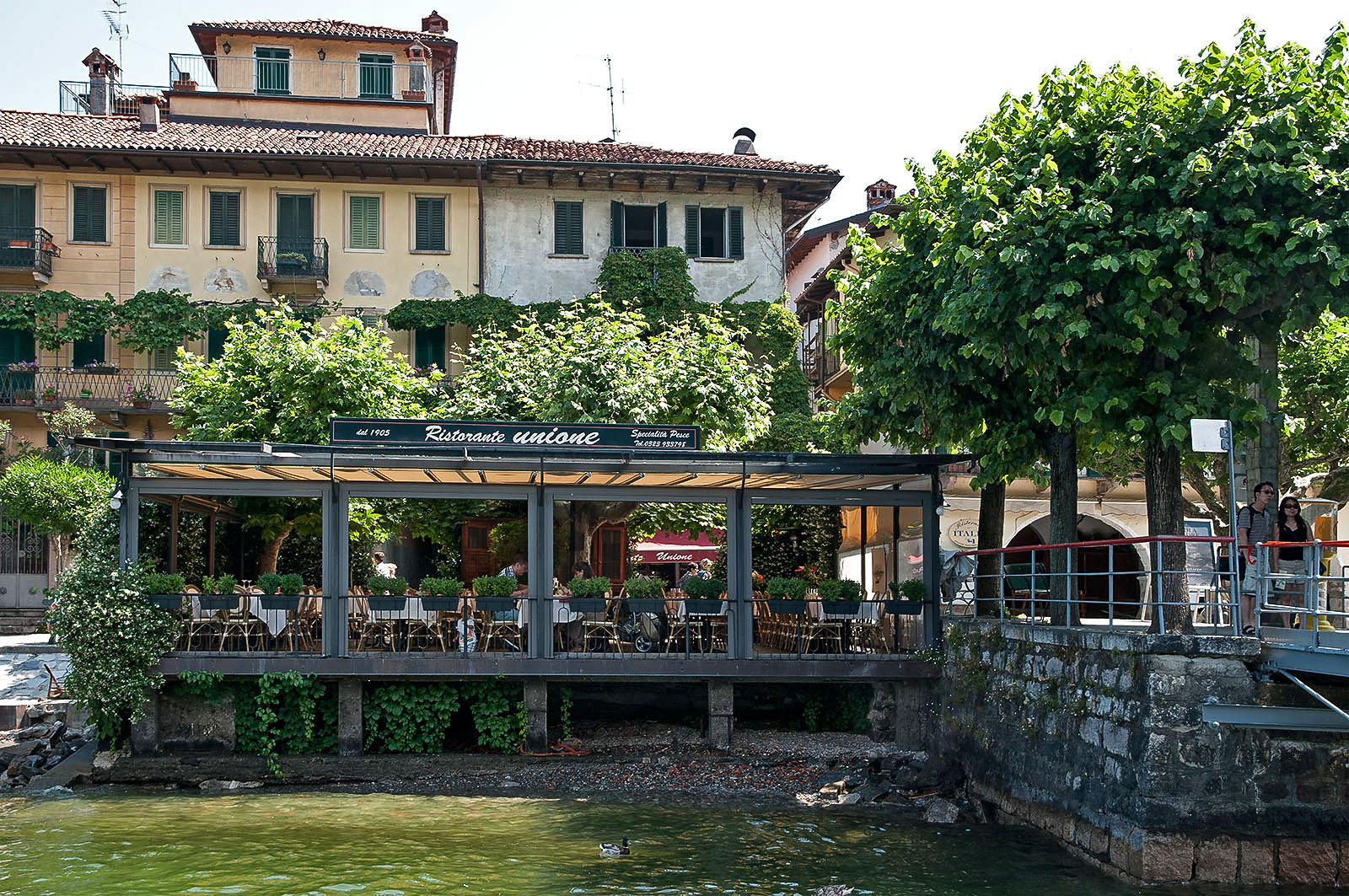 "Isola dei Pescatori" (Fischerinsel) im Lago Maggiore.