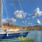 Isola d'Elba: Portoferraio mit Hafen und der Pastelfarbenen Altstadt  im Okt.2012 ( HDR )