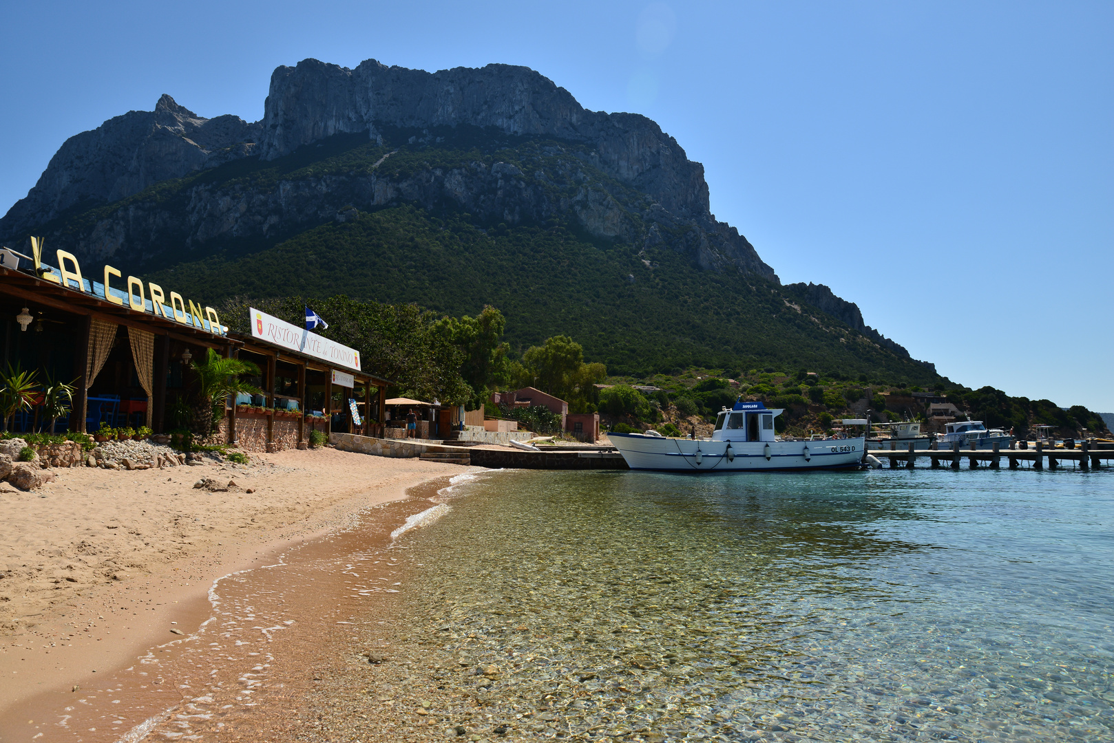 Isola Tavolara Hafen