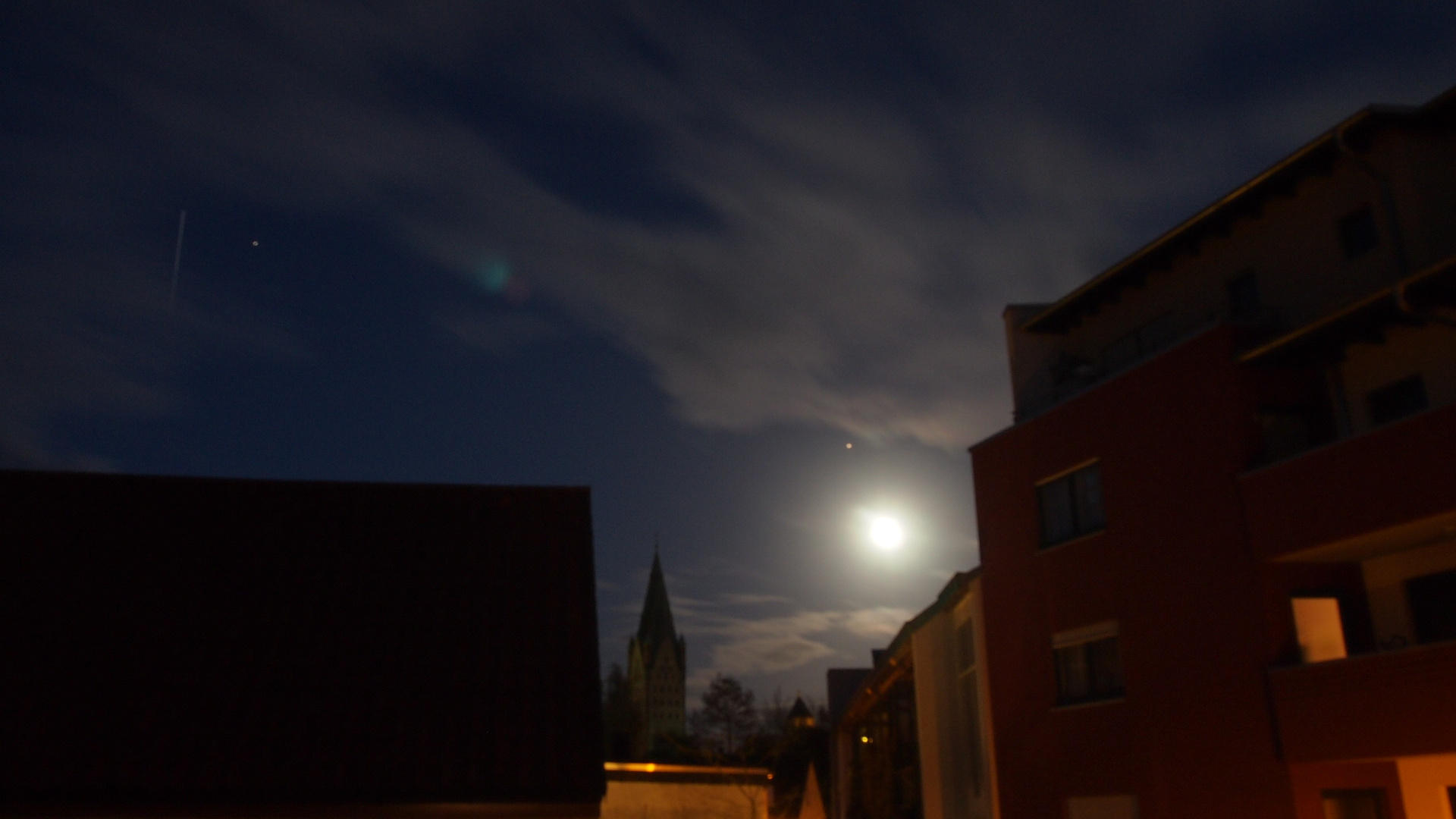 ISS im Vollmond-Flug